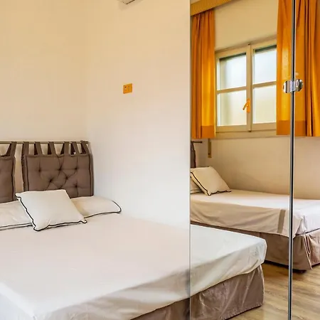 Sea Life - * تاورمينا